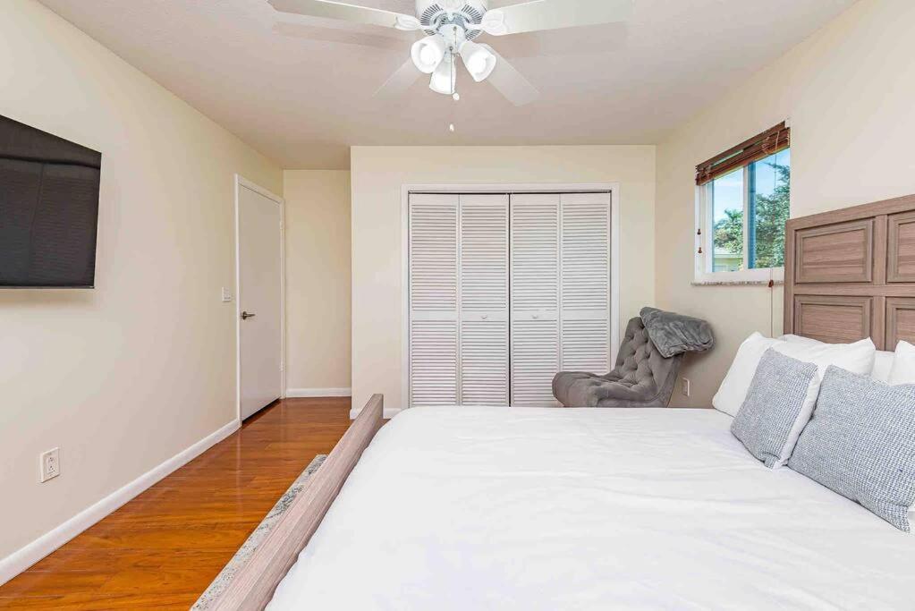 Hébergement de vacances 4/3.5 House With Pool- Boynton Beach, Fl.