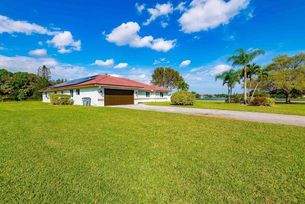 Hébergement de vacances 4/3.5 House With Pool- Boynton Beach, Fl.