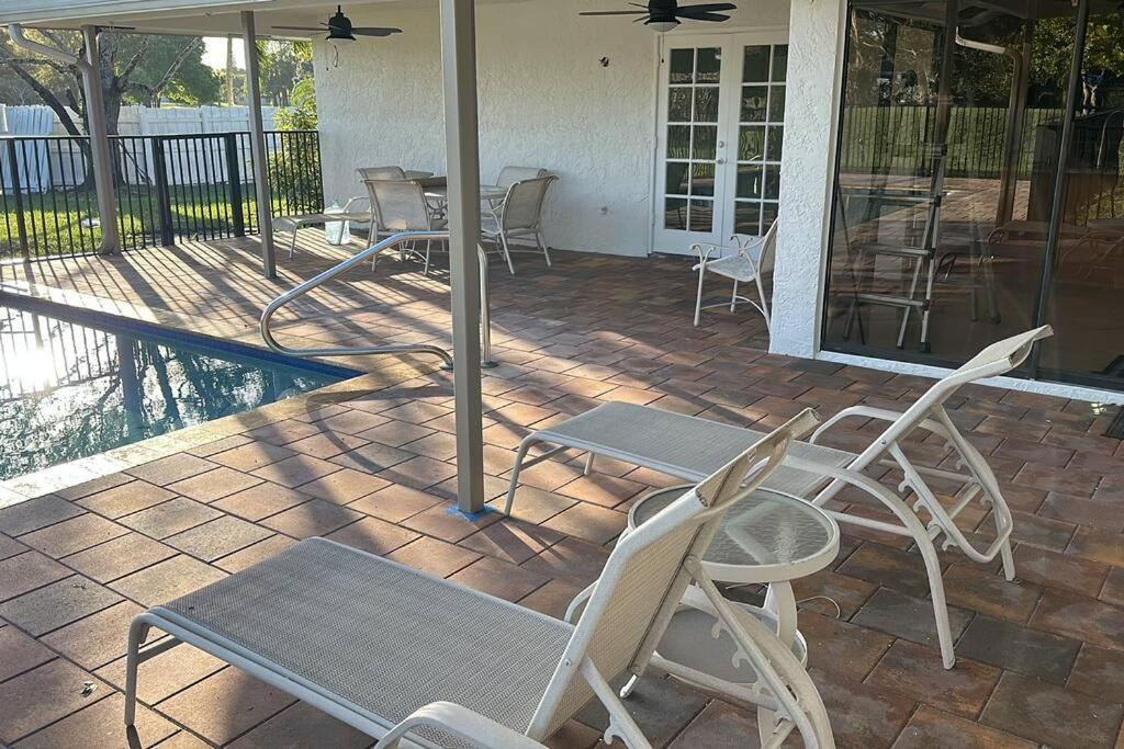 4/3.5 House With Pool- Boynton Beach, Fl. Boynton Beach