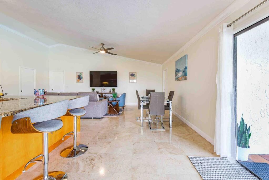 4/3.5 House With Pool- Boynton Beach, Fl. *