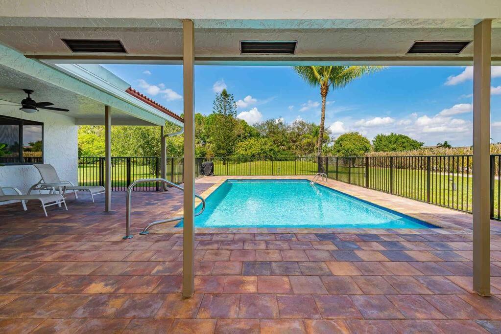 4/3.5 House With Pool- Boynton Beach, Fl. * Boynton Beach