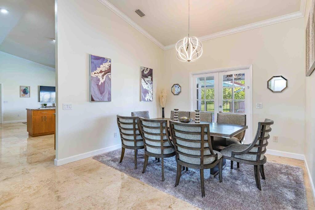 Hébergement de vacances 4/3.5 House With Pool- Boynton Beach, Fl.